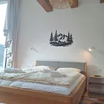 Za Studenym Potokom Chalet Habovka