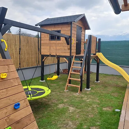 Za Studenym Potokom Chalet *